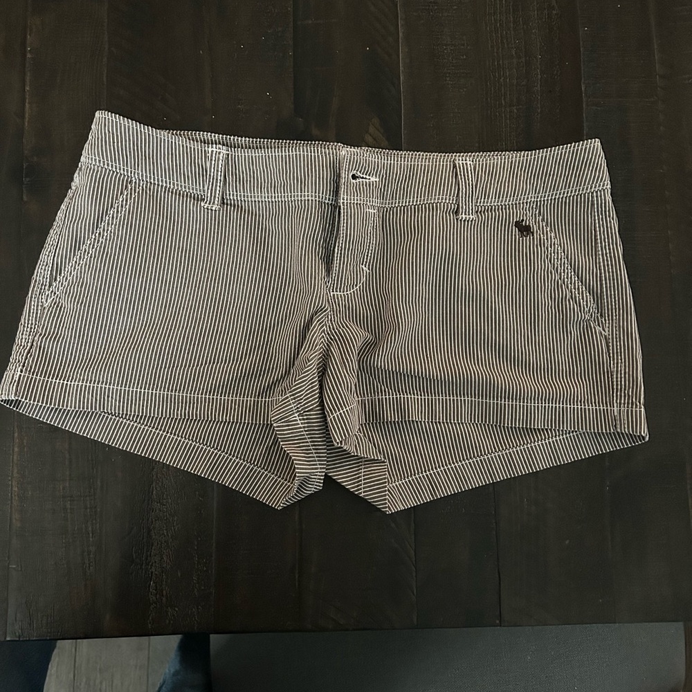 Striped Women's Cotton Shorts - Brown/White